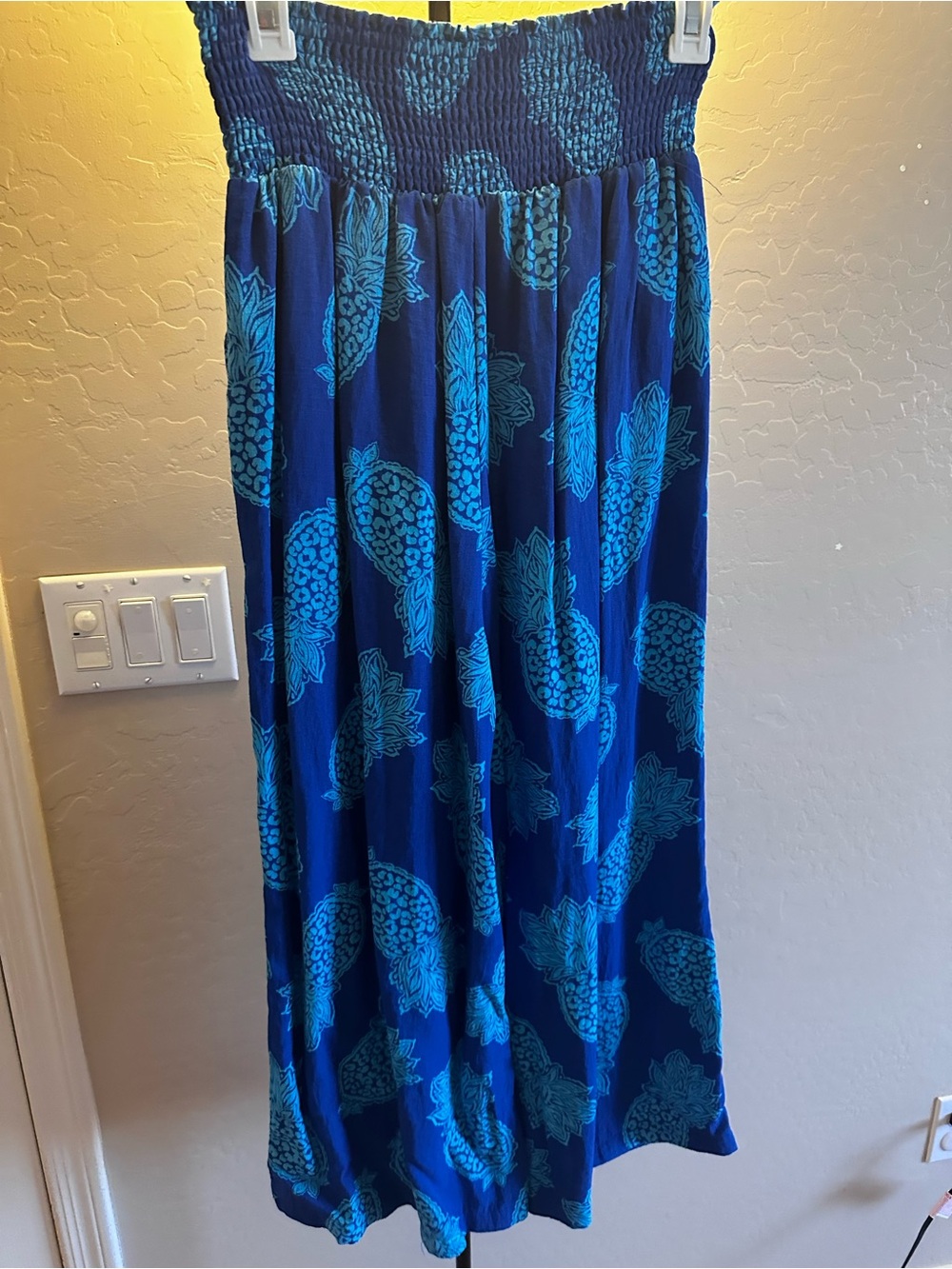 Tabitha Brown X Target Women’s Blue Pineapple-Print Swim Coverup Set - Picture 7 of 8